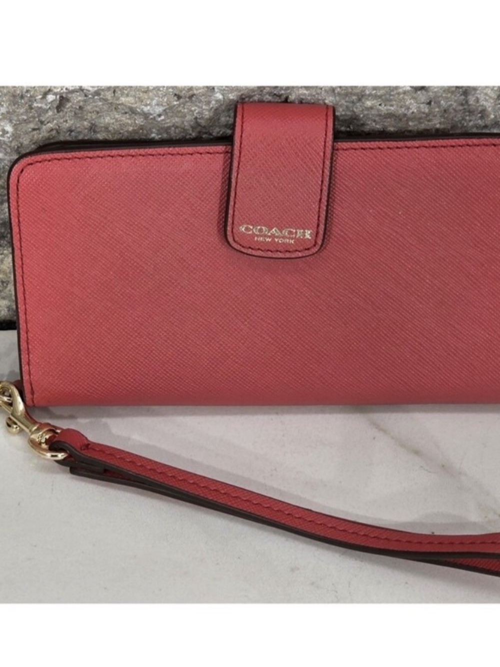 Coach Pink Leather Tech Phone Wallet Wristlet - Picture 9 of 15